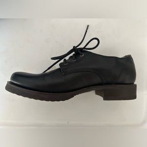 Frye oxfords in black
